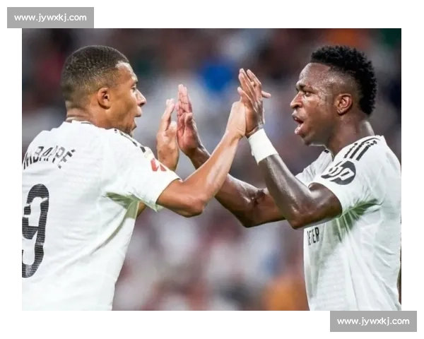 维尼修斯首秀灾难级表现！1.7 亿水货引众怒，球迷：对面边锋值 10 亿 +