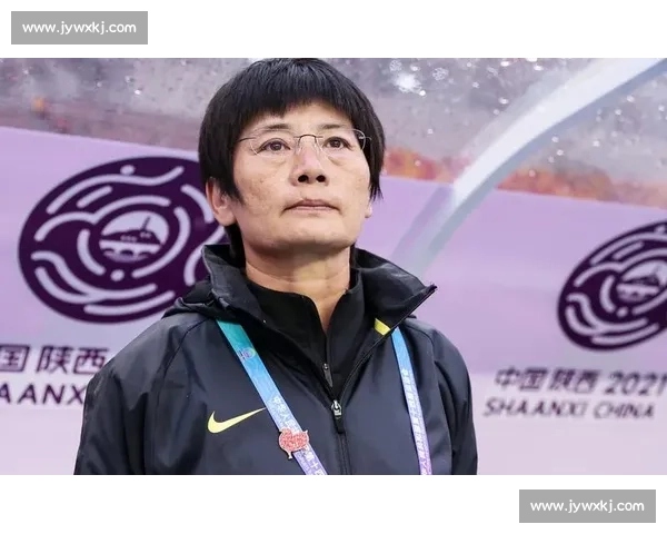 水庆霞助阵苏超，盐城阜宁球迷点燃主场激情