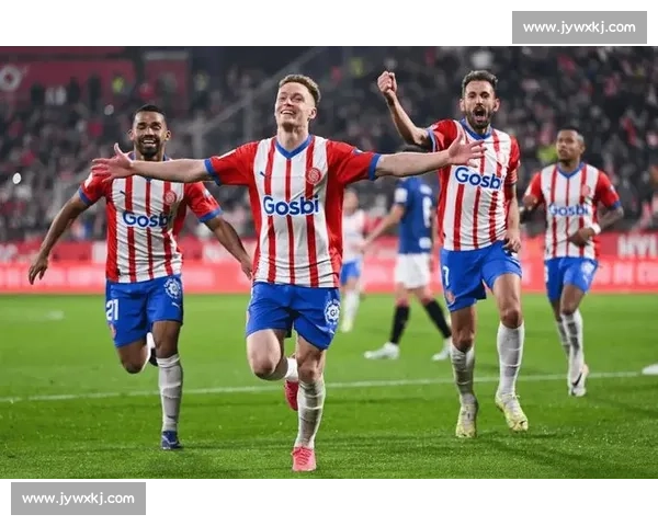 马竞搁置大马丁交易，曼联签门神悬念系于奥纳纳去留